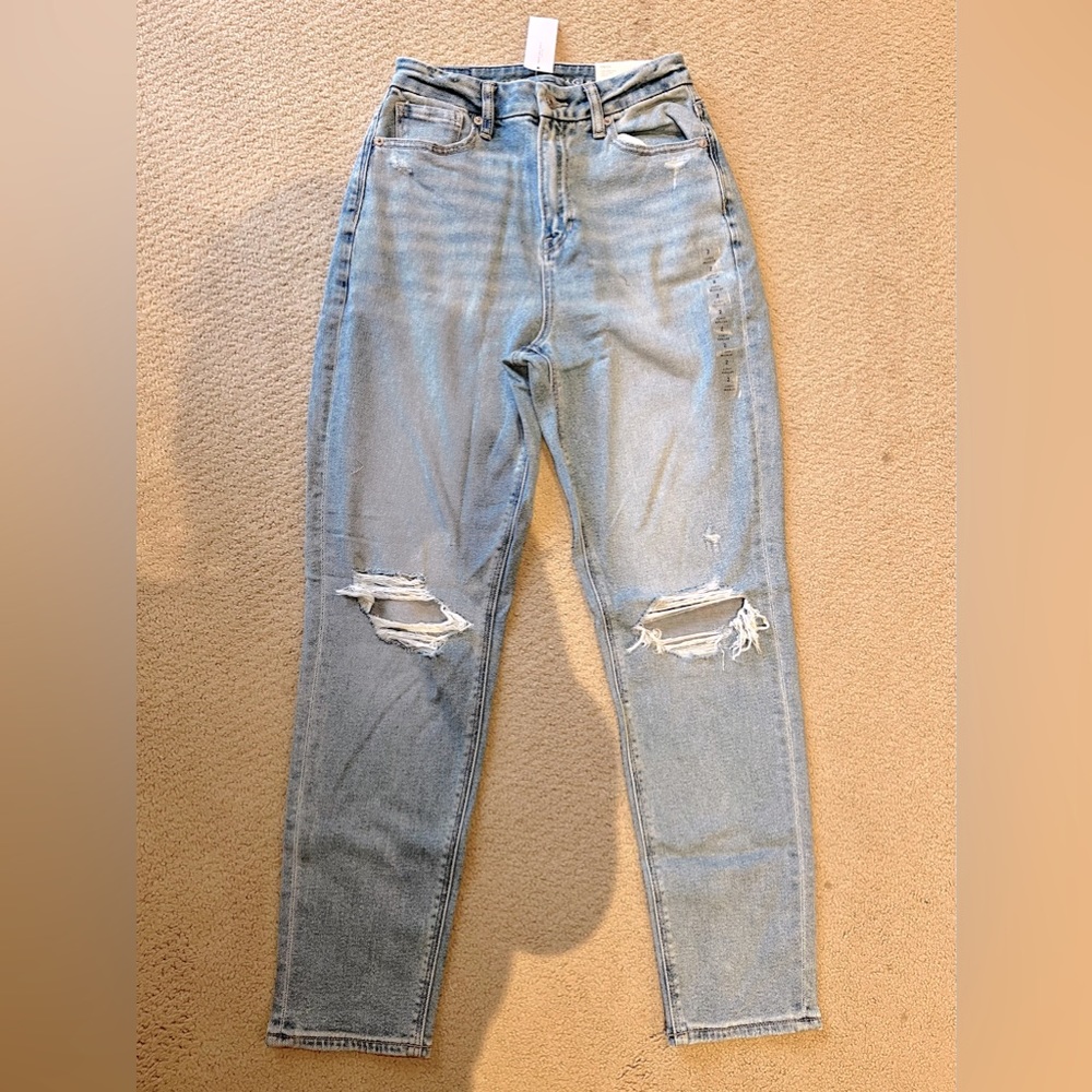 American Eagle Curvy Mom Jean with Stretch